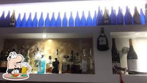 Loopy's Bar
